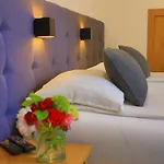 Apartament Oeneus Racic