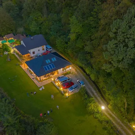 Oeneus Apartament Racic