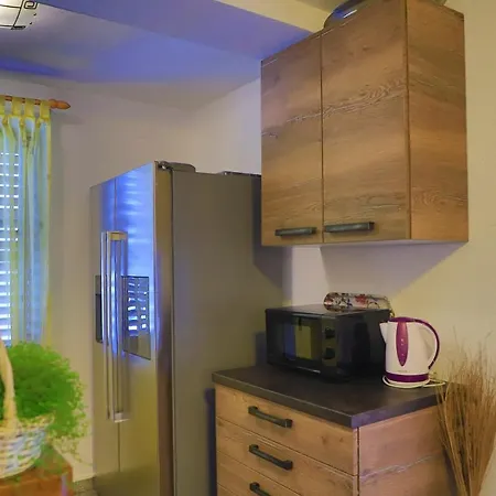 Oeneus 아파트 Racic